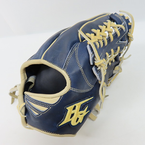実際に弊社で買取させて頂いたHI-GOLD/ハイゴールド 2023年モデル 軟式/内野手用 真極 グローブグラブ MKG-1025