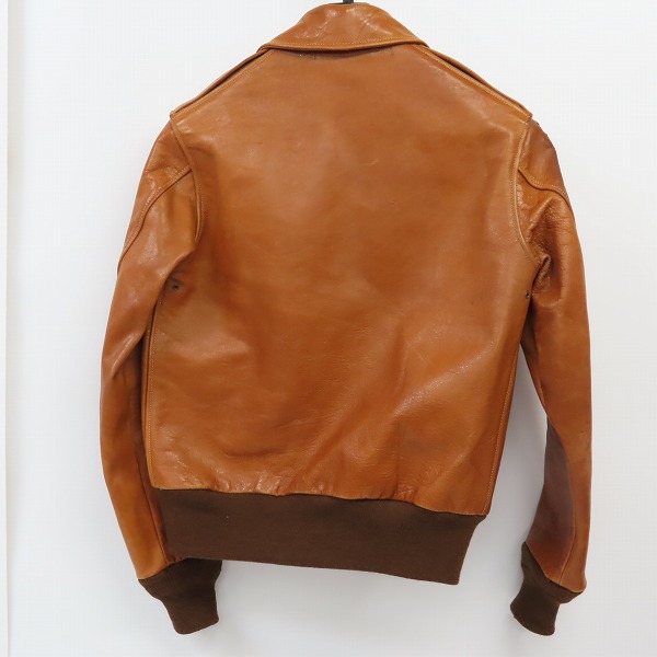 実際に弊社で買取させて頂いたBUZZ RICKSON'S/バズリクソンズ A-2 廃盤品 ペリースポーツウェア レザー フライトジャケット BR80019/34の画像 1枚目