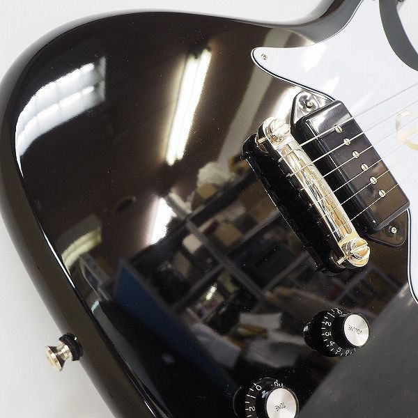 実際に弊社で買取させて頂いた★【美品】Epiphone/エピフォン Coronet Ebony コロネット復刻モデル  ソリッド エレキギターの画像 5枚目