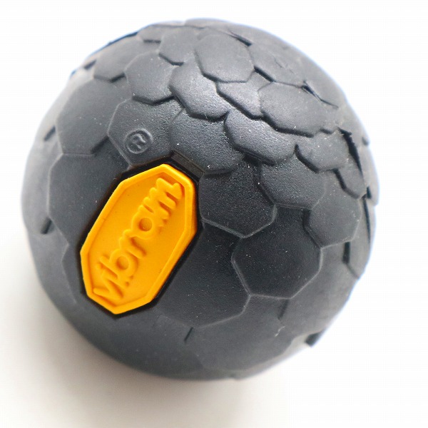 実際に弊社で買取させて頂いたHelinox/ヘリノックス Vibram Ball Feet/ビブラム ボールフィート ブラック アウトドアチェア用ラバーグリップ キャンプの画像 3枚目