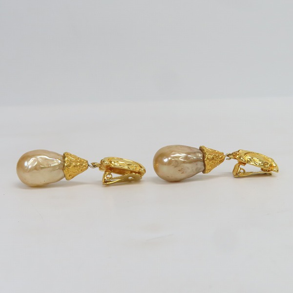 実際に弊社で買取させて頂いたCELINE/セリーヌ マカダム/フェイクパール  イヤリングの画像 3枚目