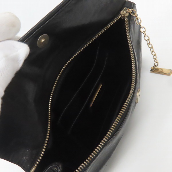 実際に弊社で買取させて頂いたPRADA/プラダ ロゴ型押し チェーン付き レザーポーチ の画像 3枚目