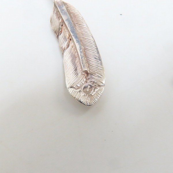 実際に弊社で買取させて頂いたFIRST ARROWS/ファーストアローズ K18付 フェザー ペンダント Size：Sの画像 5枚目
