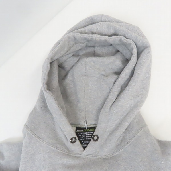 実際に弊社で買取させて頂いたBack Channel/バックチャンネル 刺繍 プルオーバーパーカー Mの画像 4枚目