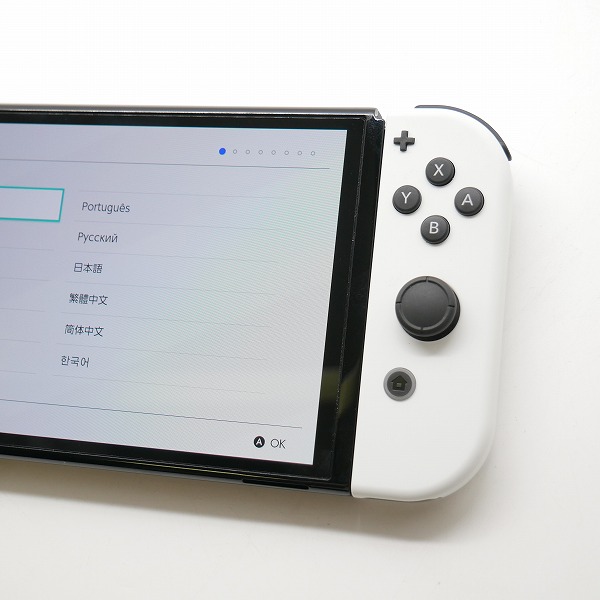 実際に弊社で買取させて頂いた任天堂 Nintendo Switch/ニンテンドースイッチ 有機ELモデル 本体 HEG-S-KAAAA ホワイト コントローラー付き【簡易動作確認済】の画像 3枚目
