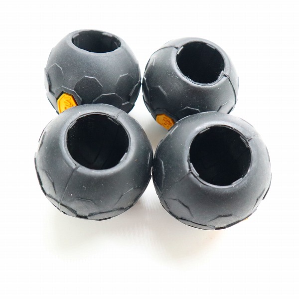 実際に弊社で買取させて頂いたHelinox/ヘリノックス Vibram Ball Feet/ビブラム ボールフィート ブラック アウトドアチェア用ラバーグリップ キャンプの画像 2枚目