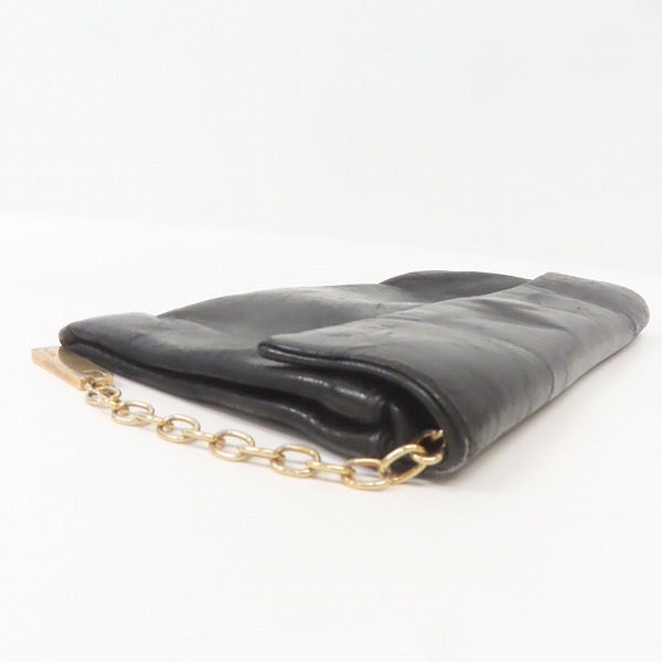 実際に弊社で買取させて頂いたPRADA/プラダ ロゴ型押し チェーン付き レザーポーチ の画像 2枚目