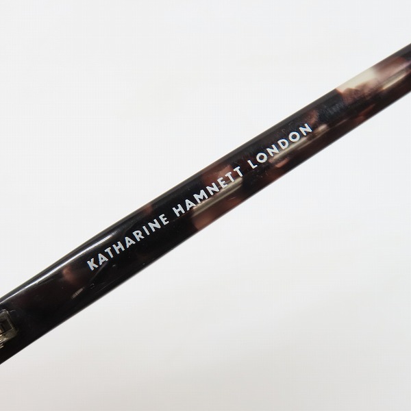 実際に弊社で買取させて頂いたKATHARINE HAMNETT LONDON/キャサリンハムネットロンドン 度入りサングラス/アイウェア KH9138の画像 5枚目