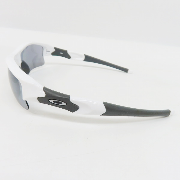 実際に弊社で買取させて頂いたOAKLEY/オークリー FLAK JACKET/フラックジャケット サングラス 03-917Jの画像 2枚目