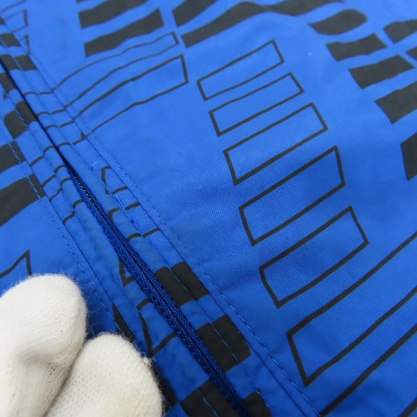 実際に弊社で買取させて頂いた【JPタグ】EA7 EMPORIO ARMANI/イーエーセブン エンポリオアルマーニ  ロゴ プリント フード ベスト 裏地メッシュ/US-Lの画像 5枚目