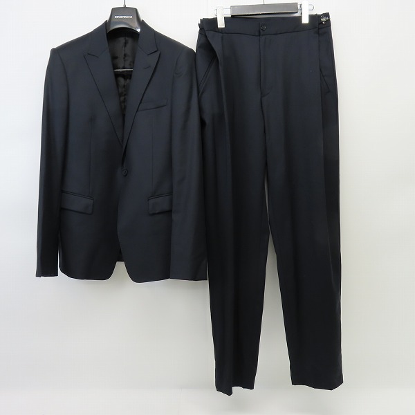実際に弊社で買取させて頂いたEMPORIO ARMANI/エンポリオアルマーニ DAVID LINE セットアップ/スーツ/48