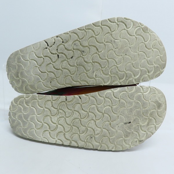 実際に弊社で買取させて頂いたSTUSSY x Birkenstock TATAMI/ステューシー× ビルケンシュトック× タタミ コラボ 25周年 記念 サンダル/40の画像 2枚目