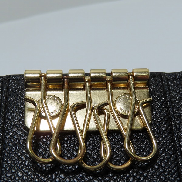 実際に弊社で買取させて頂いたCOACH/コーチ レザー 5連 キーケース 76741の画像 6枚目