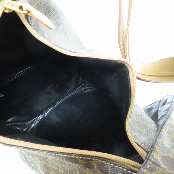 実際に弊社で買取させて頂いたCELINE/セリーヌ マカダム 2WAY スリングバッグ/バックパックの画像 3枚目