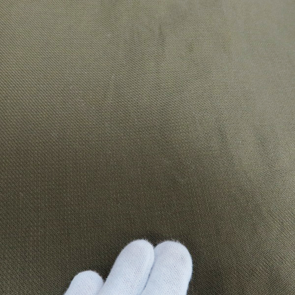 実際に弊社で買取させて頂いたFRED PERRY/フレッドペリー 半袖シャツ ワンポイント刺繍 カーキ Lの画像 6枚目