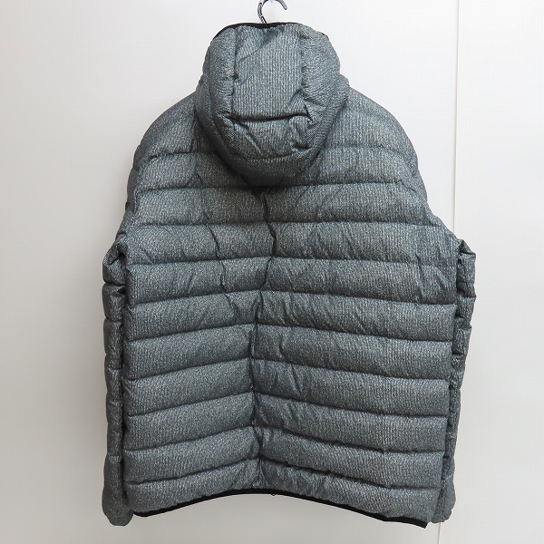 実際に弊社で買取させて頂いたEMPORIO ARMANI/エンポリオ アルマーニ ダウンジャケット 6YPB18 PNB5Z/3XLの画像 1枚目