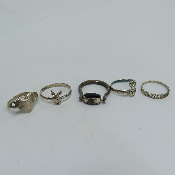 実際に弊社で買取させて頂いた【おまとめ】VivienneWestwood/ヴィヴィアンウエストウッド Givenchy/ジバンシィ他 ボタン/ネックレス/リング等の画像 2枚目