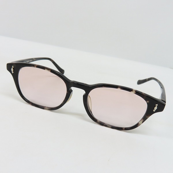 実際に弊社で買取させて頂いたKATHARINE HAMNETT LONDON/キャサリンハムネットロンドン 度入りサングラス/アイウェア KH9138の画像 0枚目