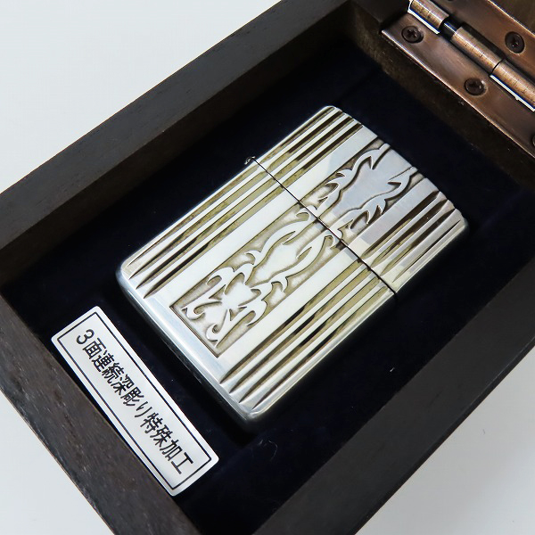 実際に弊社で買取させて頂いたZIPPO/ジッポー ARMOR CASE/アーマーケース トライバルシングルライン 3面連続深掘り特殊加工 2005年製の画像 0枚目