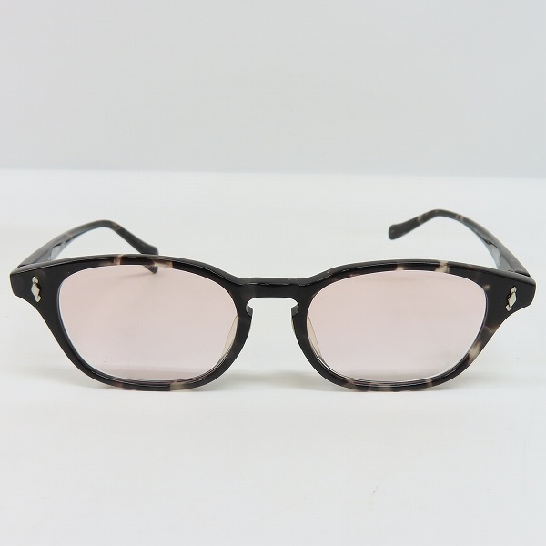 実際に弊社で買取させて頂いたKATHARINE HAMNETT LONDON/キャサリンハムネットロンドン 度入りサングラス/アイウェア KH9138の画像 1枚目