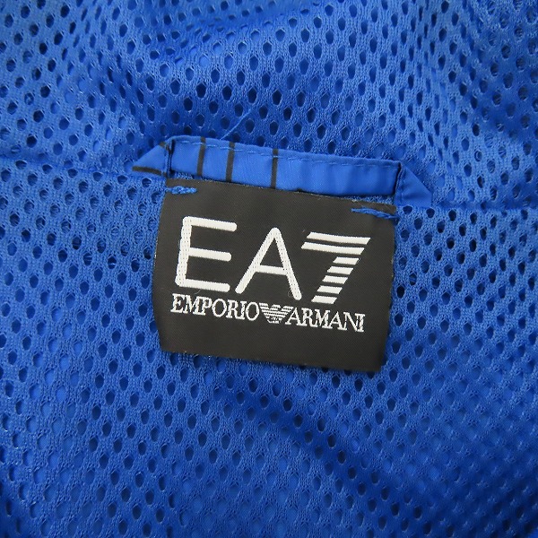 実際に弊社で買取させて頂いた【JPタグ】EA7 EMPORIO ARMANI/イーエーセブン エンポリオアルマーニ  ロゴ プリント フード ベスト 裏地メッシュ/US-Lの画像 2枚目