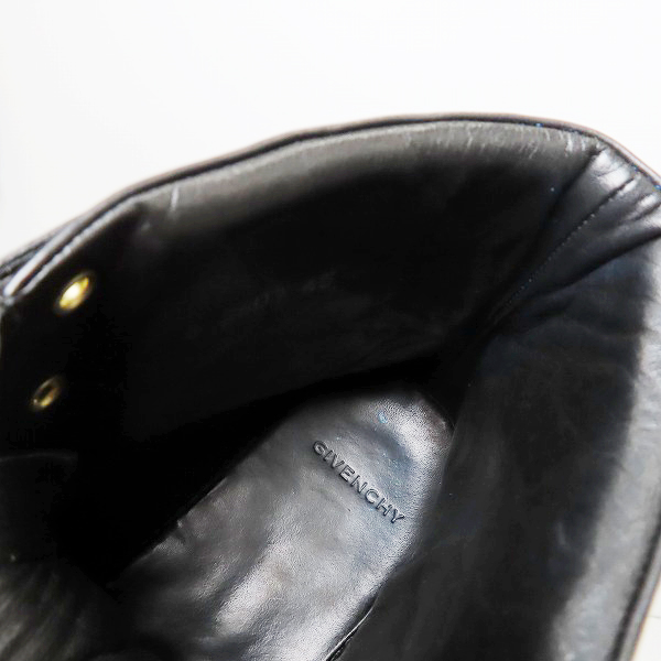 実際に弊社で買取させて頂いたGIVENCHY/ジバンシィ スター スタッズ ベルト スニーカー 2603/45の画像 4枚目