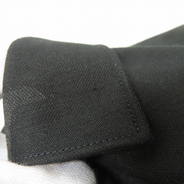 実際に弊社で買取させて頂いた【未使用】EMPORIO ARMANI/エンポリオアルマーニ  総柄 シャツ/長袖 2点セットの画像 6枚目