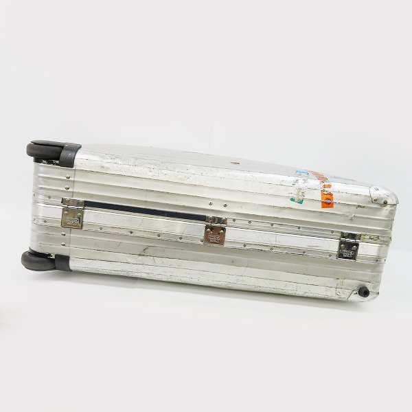 実際に弊社で買取させて頂いた【難有】RIMOWA/リモワ アルミ 2輪 90年代/キャリーケース/スーツケース/ヴィンテージ/ビンテージの画像 2枚目