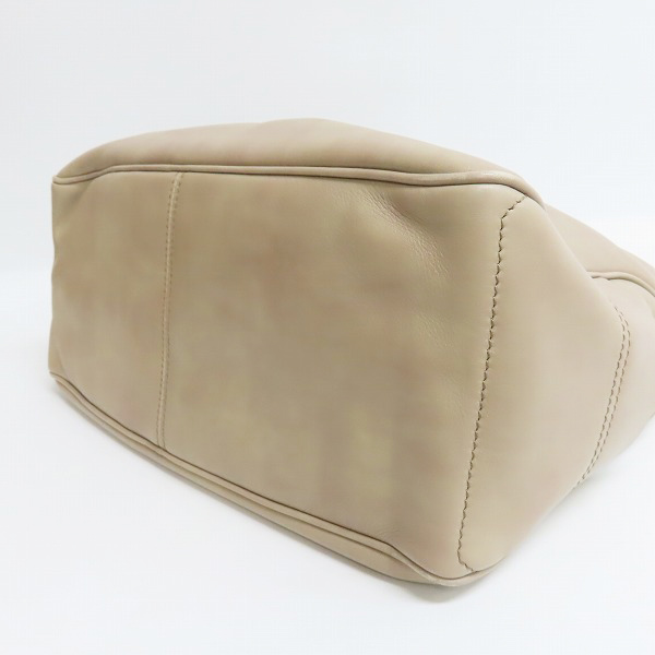 実際に弊社で買取させて頂いたCELINE/セリーヌ ブギーバッグ ベージュ ハンドバッグ WC-BB-0078の画像 2枚目