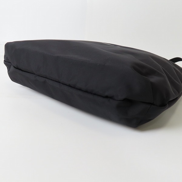 実際に弊社で買取させて頂いた【未使用】canterbury/カンタベリー R+ SACOCHE BAG アールプラスサコッシュバッグ/ショルダーバッグ  AB01735の画像 3枚目