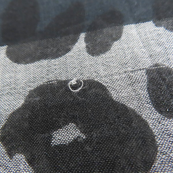 実際に弊社で買取させて頂いたBURBERRY/バーバリー レオパード/チェック柄 ストール ブラック×ホワイトの画像 3枚目