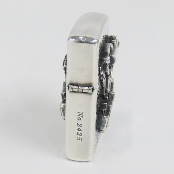 実際に弊社で買取させて頂いたZIPPO/ジッポー ハーレーダビッドソン ナックルヘッド 2001年製の画像 2枚目