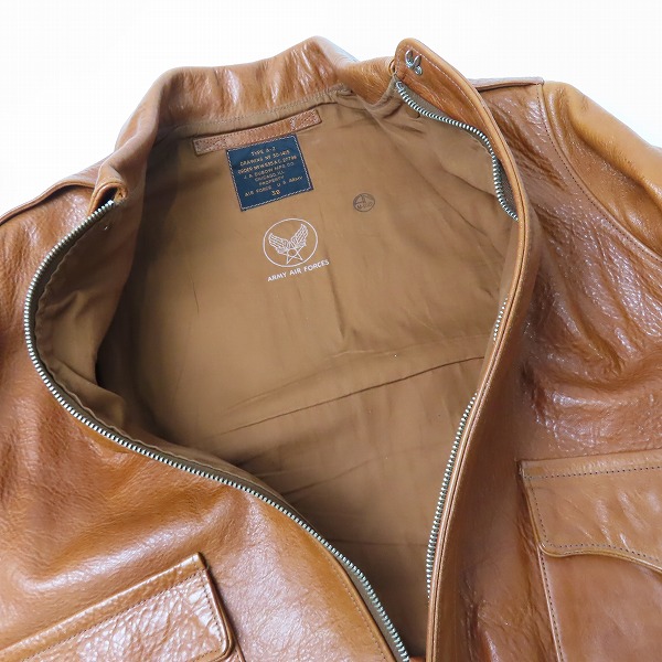 実際に弊社で買取させて頂いたTHE REAL McCOY'S/ザリアルマッコイズ A-2 レザー フライトジャケット 38の画像 3枚目