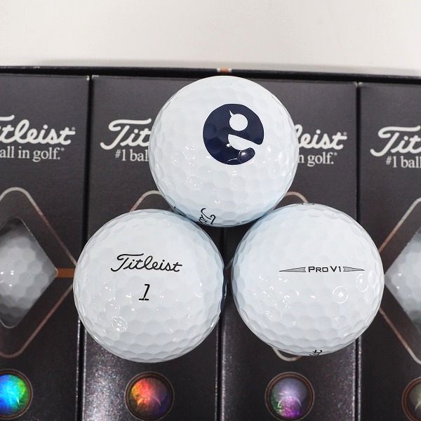 実際に弊社で買取させて頂いた【未使用/オウンネーム】Titleist/タイトリスト PRO V1 ゴルフボール ホワイト 2ダース の画像 1枚目