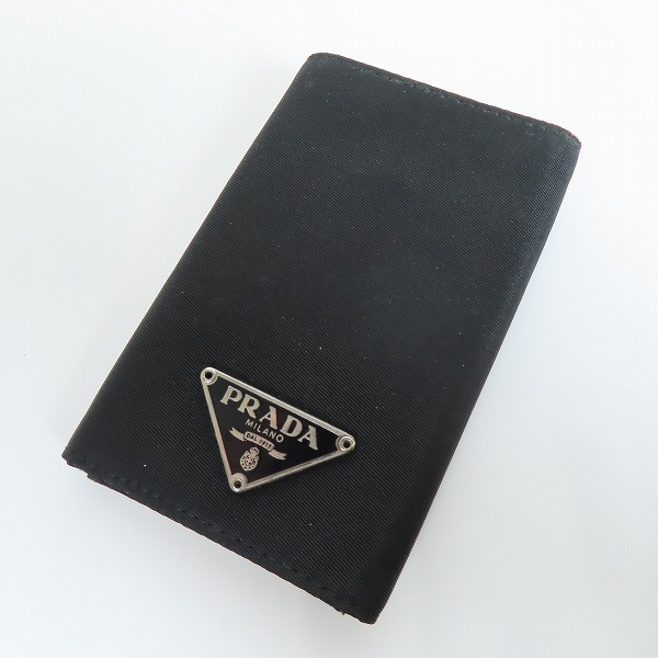 実際に弊社で買取させて頂いたPRADA/プラダ 三角ロゴプレート 6連キーケース