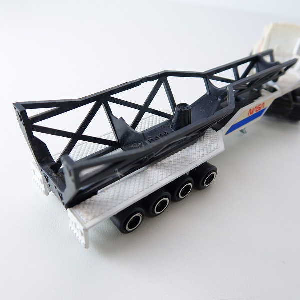 実際に弊社で買取させて頂いたmajorette/マジョレット 1/87 NASA ナサ ロケット スペースシャトル トレーラー TRANSPORTS ミニカーの画像 7枚目