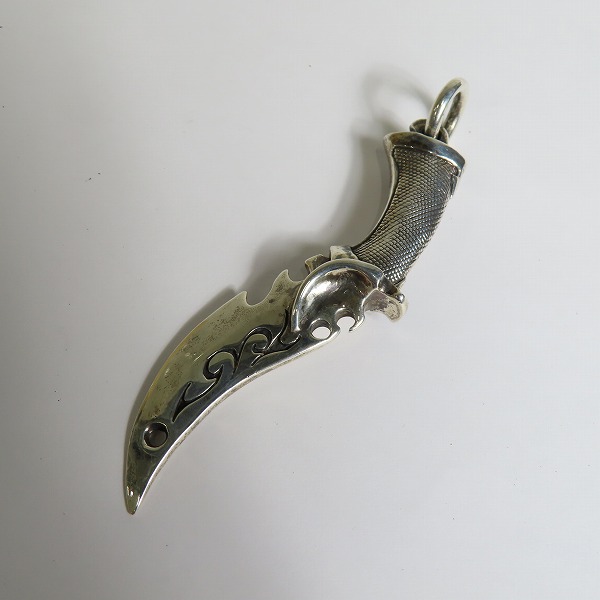 実際に弊社で買取させて頂いたCRAZY PIG/クレイジーピッグ BLADE RUNNER SWORD/ブレードランナーソード ペンダントトップ