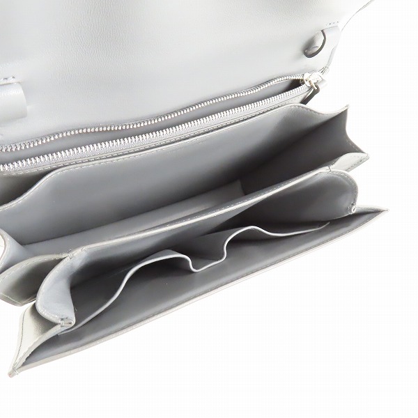 実際に弊社で買取させて頂いたCELINE/セリーヌ クラシックボックス レザー ハンドバッグ ミディアムサイズの画像 3枚目