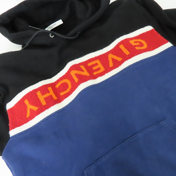 実際に弊社で買取させて頂いたGIVENCHY/ジバンシィ 18AW フロントロゴ スウェット パーカー BM70E7306C /XSの画像 8枚目