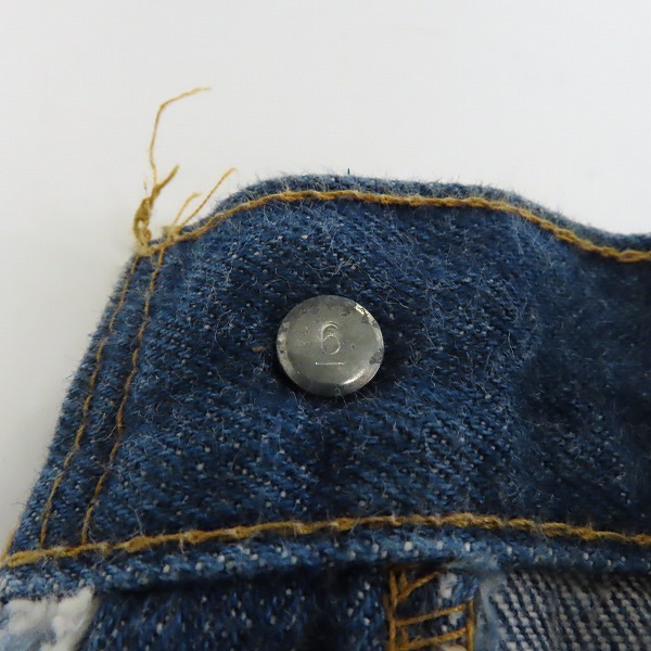 実際に弊社で買取させて頂いたLEVI'S/リーバイス 501 66後期 刻印6/点々 スモールe 赤耳 ヴィンテージ デニムパンツ /W32L36の画像 5枚目