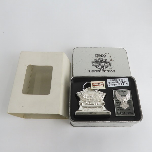 実際に弊社で買取させて頂いたZIPPO/ジッポー ハーレーダビッドソン キーホルダー/デスクトップホルダー付 96年製の画像 6枚目