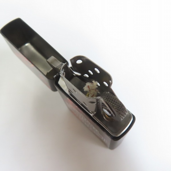 実際に弊社で買取させて頂いたZIPPO/ジッポー HARLEY DAVIDSON/ハーレーダビッドソン ON FIRE 2005年製の画像 4枚目