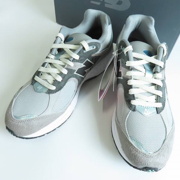 実際に弊社で買取させて頂いた【未使用】New Balance×atmos/ニューバランス×アトモス スニーカー M2002RAT/28.5