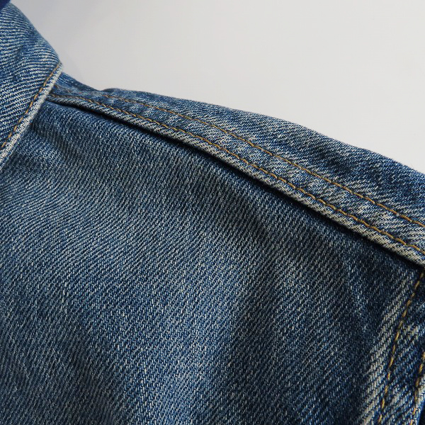 実際に弊社で買取させて頂いた【JPタグ】CELINE/セリーヌ ロゴプリント フード付き デニム トラッカー ジャケット/XSの画像 6枚目