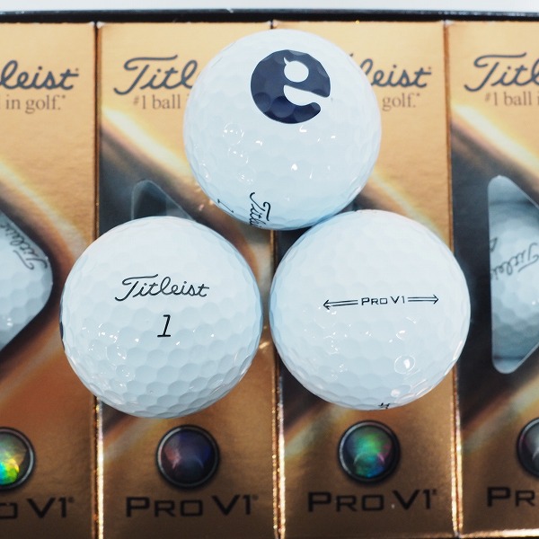 実際に弊社で買取させて頂いた 【未使用/オウンネーム】Titleist/タイトリスト PRO V1 ゴルフボール ホワイト 3ダースの画像 1枚目