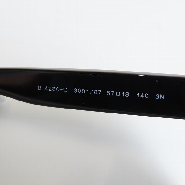 実際に弊社で買取させて頂いたBURBERRY/バーバリー サングラス フルリム/ウェリントン B4230-Dの画像 7枚目