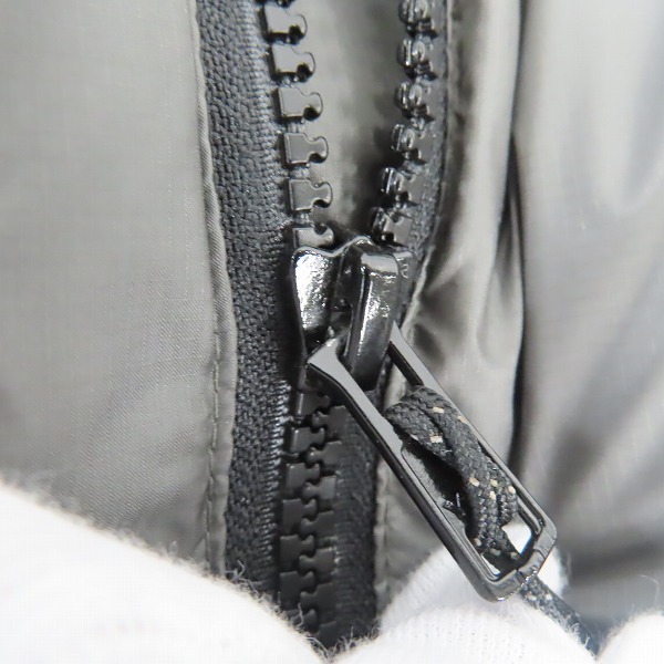 実際に弊社で買取させて頂いたUNITED ARROWS×FEATHERED FRIENDS/ユナイテッドアローズ×フェザードフレンズ ダウンベスト グレー Sの画像 6枚目