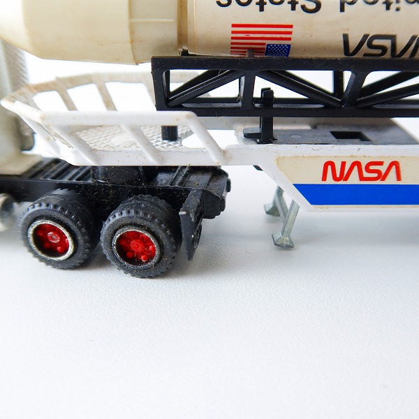 実際に弊社で買取させて頂いたmajorette/マジョレット 1/87 NASA ナサ ロケット スペースシャトル トレーラー TRANSPORTS ミニカーの画像 4枚目