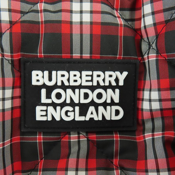 実際に弊社で買取させて頂いたBURBERRY/バーバリー 中綿 キルティング ブルゾン フード ジャケット 4565615/XSの画像 3枚目