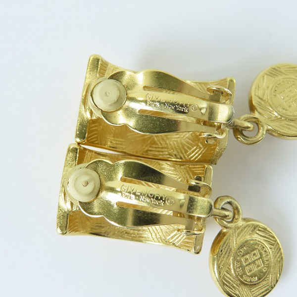 実際に弊社で買取させて頂いたGIVENCHY/ジバンシィ 4Gロゴ/フェイクパール イヤリングの画像 3枚目